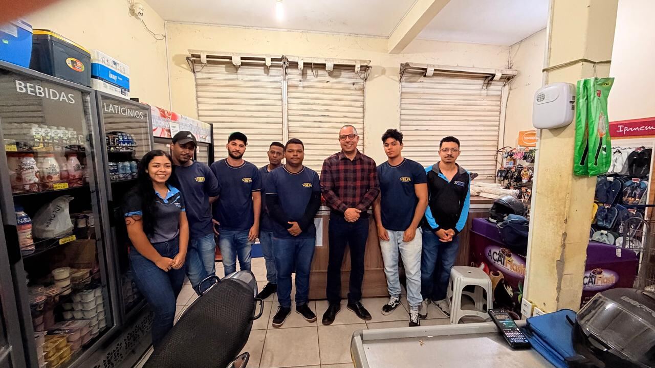 Time do Supermercado Silva ao fim do treinamento